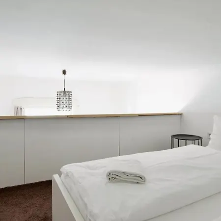 Apartment Standard By Hi5 - Wesselenyi Street *