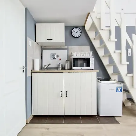 Apartment Standard By Hi5 - Wesselenyi Street